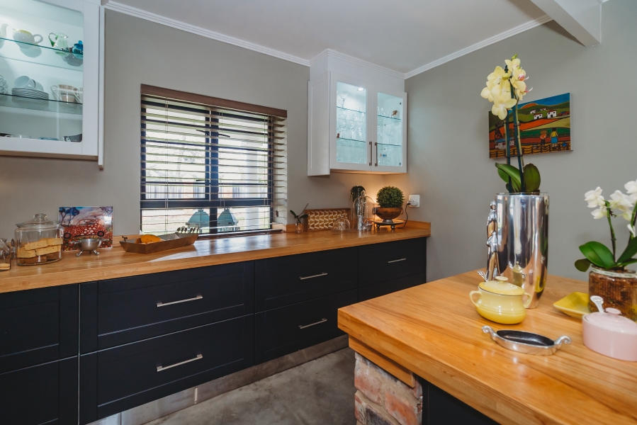 4 Bedroom Property for Sale in Camphersdrift Western Cape